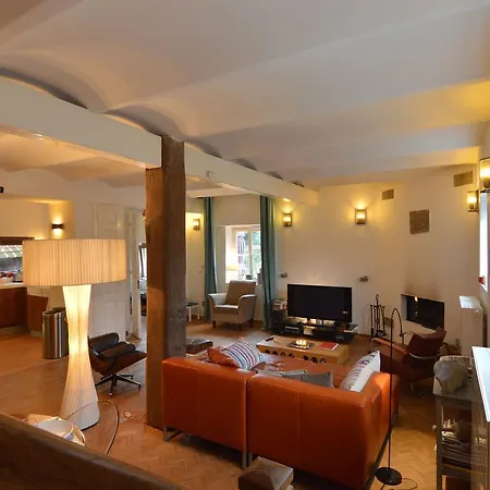 Holiday home Heritage Holiday Home In Voeren With Terrace